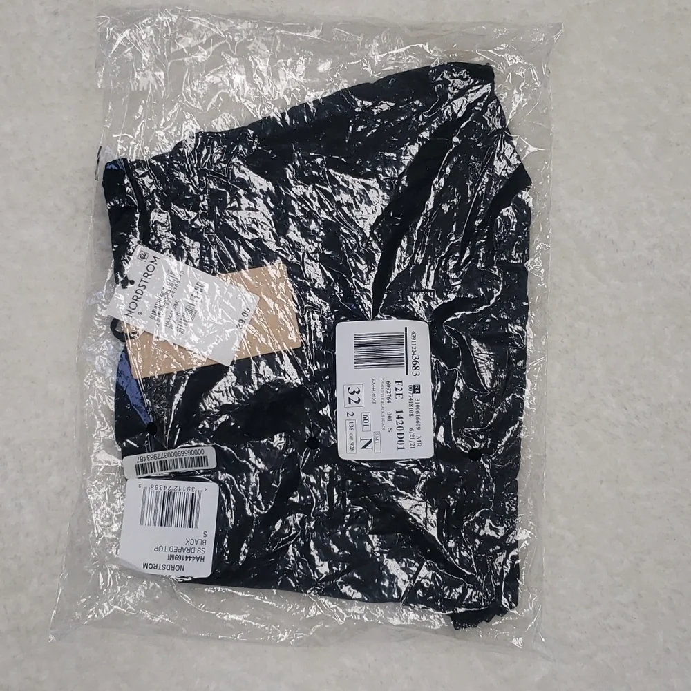 Halogen Drape Top - Picture 2 of 4